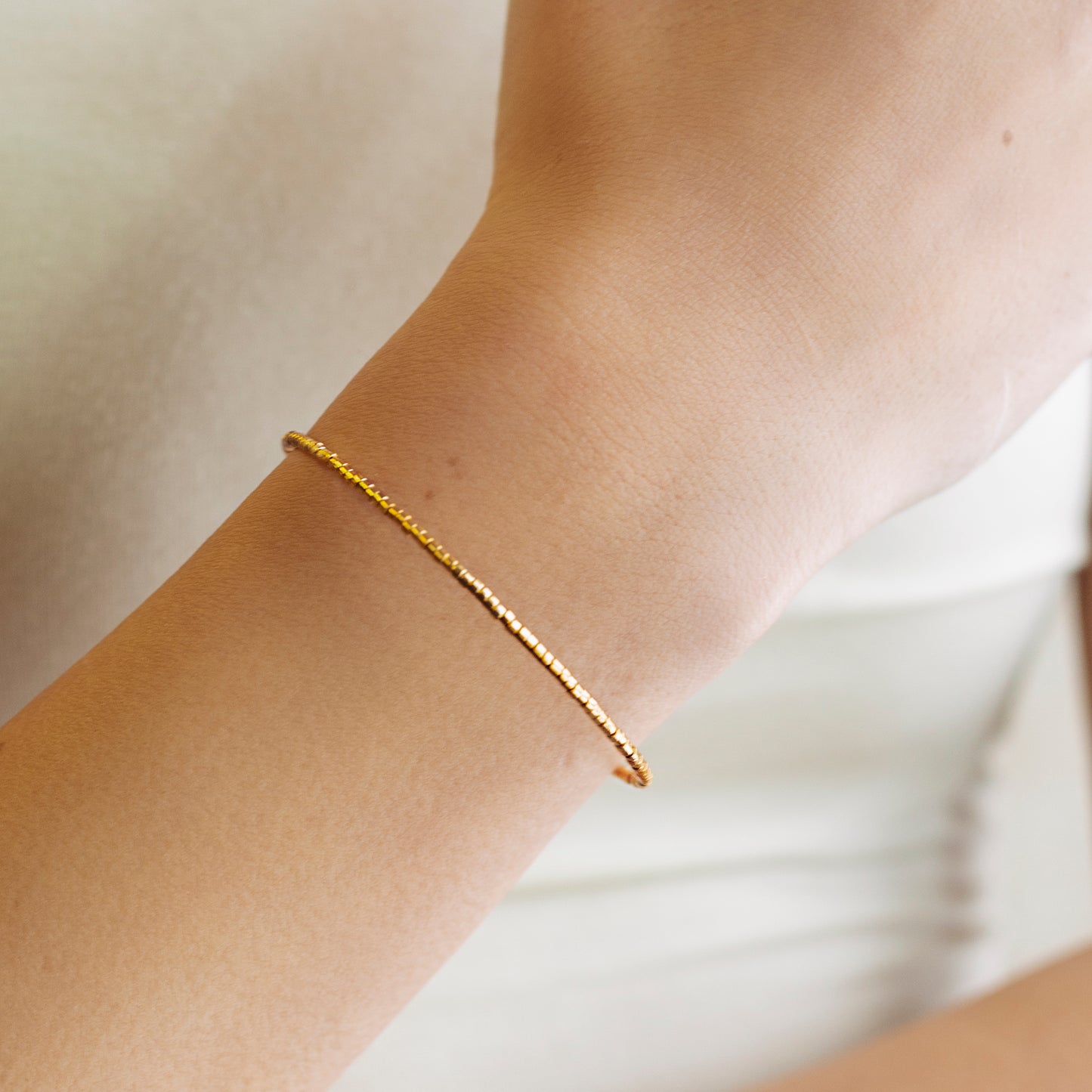 Load image into Gallery viewer, Norah Bangle-Gold
