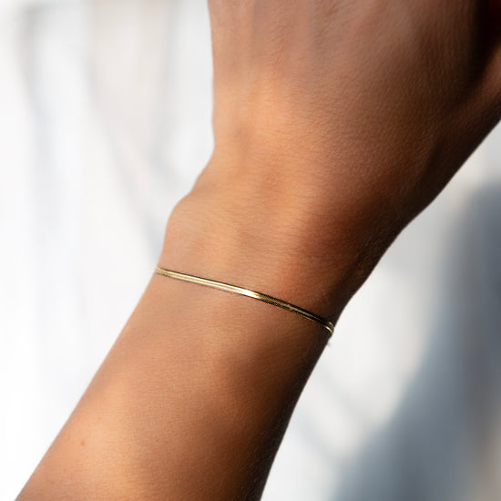 Gilded Bracelet-Herringbone, Thin