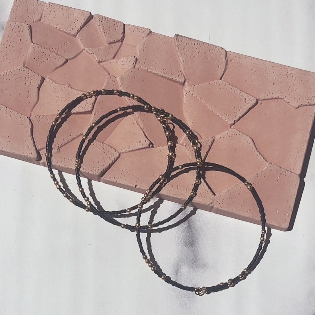 Confetti Bangle-Black
